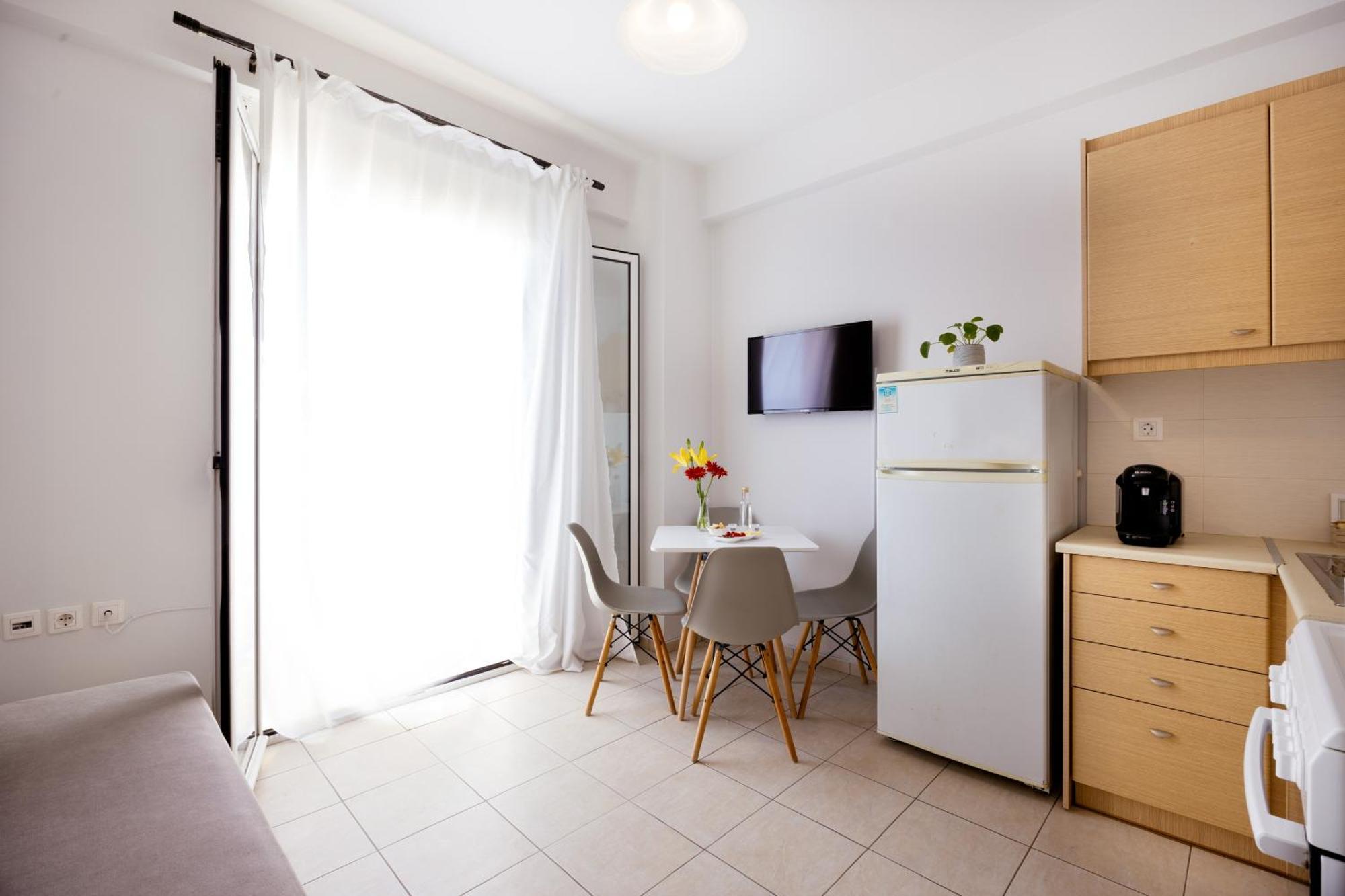 Ferienwohnung SEPERI sea&sun Rethymno Exterior foto
