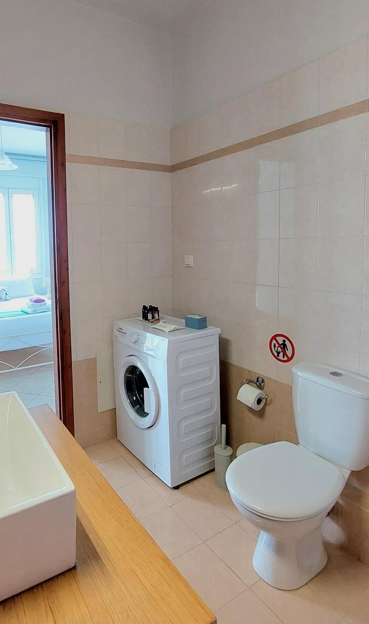 Ferienwohnung SEPERI sea&sun Rethymno Exterior foto